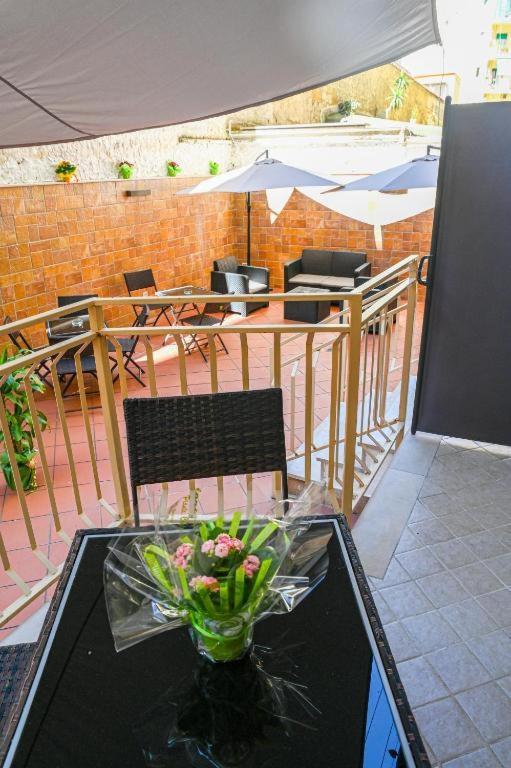 Residenza Suarez Bed and Breakfast Νάπολη Εξωτερικό φωτογραφία